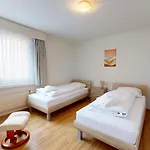 Apartment Großzügige 3 Schlafzimmer In Bergblick Zentral *