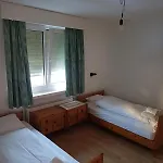 Großzügige 3 Schlafzimmer In Bergblick Zentral * Davos