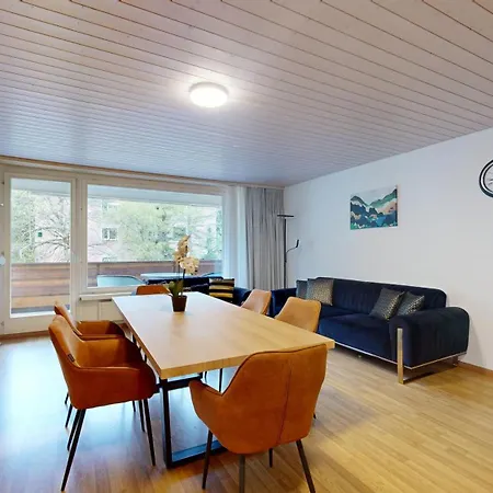 Grosszuegige 3 Schlafzimmer In Bergblick Zentral 达沃斯