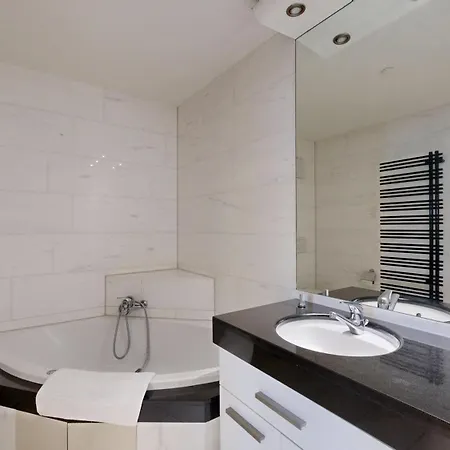 Grosszuegige 3 Schlafzimmer In Bergblick Zentral Apartament Davos