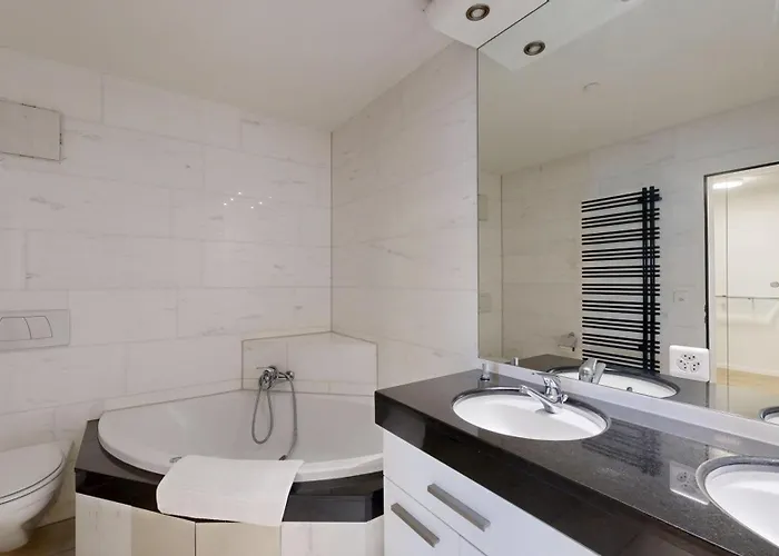 Grosszuegige 3 Schlafzimmer In Bergblick Zentral Appartement Davos