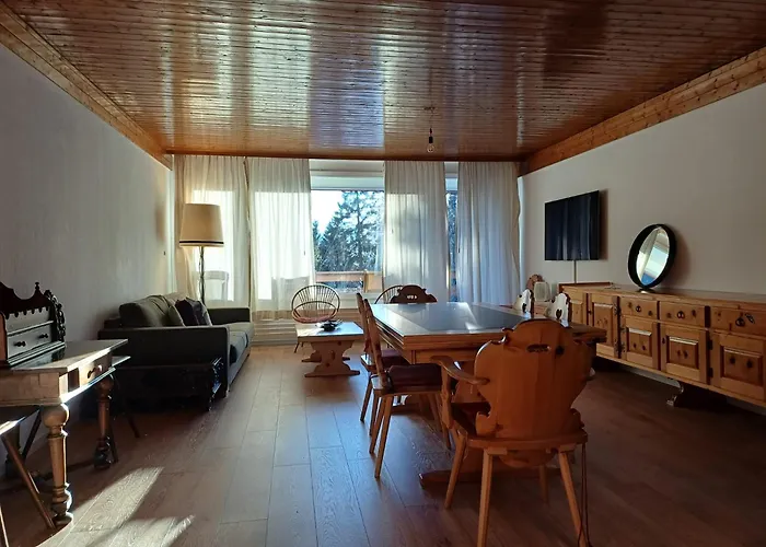 Grosszuegige 3 Schlafzimmer In Bergblick Zentral