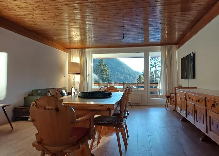 Grosszuegige 3 Schlafzimmer In Bergblick Zentral