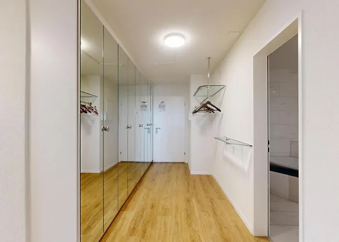 Appartement Grosszuegige 3 Schlafzimmer In Bergblick Zentral